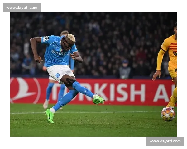 奥斯梅恩转会费飙升至 1 亿！那不勒斯铁心拒放意甲对手