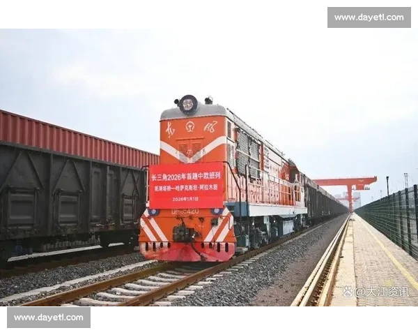 米兰锁定日本新星卡马达至 2028 年，外租计划加速成长