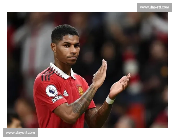 拉什福德转会巴萨倒计时？曼联 3000 万欧标价难倒西甲豪门，球员自降薪资表忠心