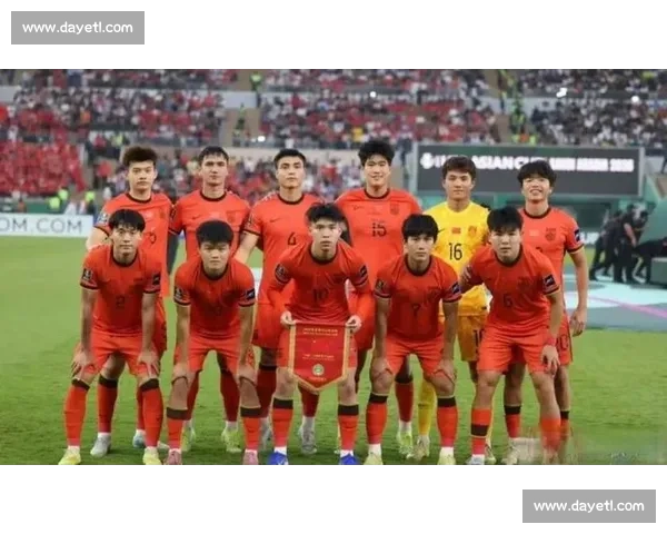 津媒:国足东亚杯主帅悬而未决 足协陷舆论压力